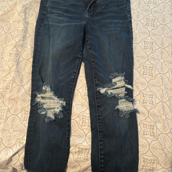 AE Distressed Curvy High Rise Jeggings Size 6 - Picture 4 of 8